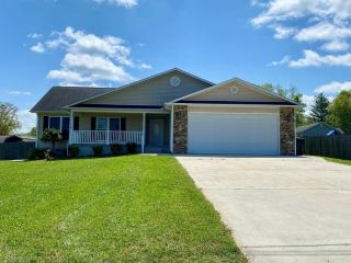 Foreclosed Home - 36 HUNTER DR, 38555