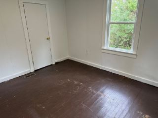 Foreclosed Home - 400 CLEVELAND ST, 38555