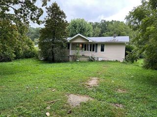 Foreclosed Home - 2120 MEADOWVIEW DR, 38556
