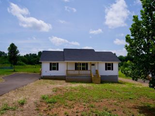 Foreclosed Home - 240 ARMSTRONG RD, 38559