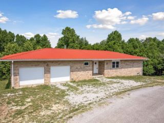 Foreclosed Home - 315 JERRY BILBREY LN, 38568