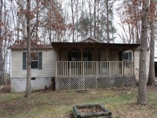 Foreclosed Home - 9866 HIGHWAY 127 N, 38571