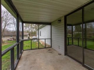 Foreclosed Home - 36 OLD MEADOWS PL, 38571