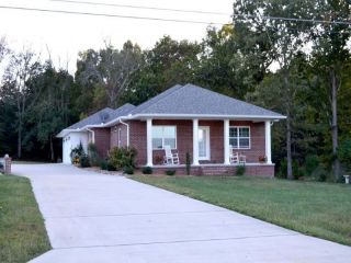 Foreclosed Home - 2634 S OLD MAIL RD, 38572