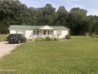 Foreclosed Home - 3253 VANDEVER RD, 38572