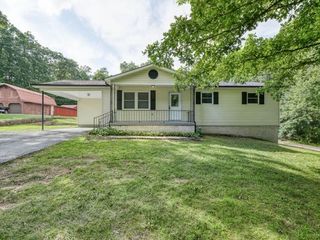 Foreclosed Home - 2760 HANGING LIMB RD, 38574