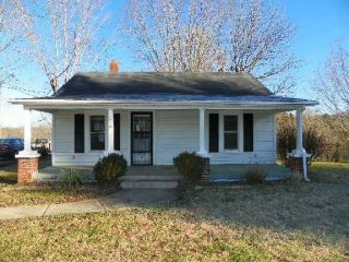 Foreclosed Home - 210 PLEASANT ST, 38583