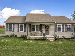 Foreclosed Home - 301 SOUTHARD RD, 38583