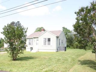 Foreclosed Home - 245 MOORE ST, 38583