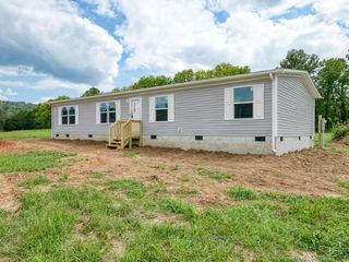 Foreclosed Home - 172 FALLS VIEW RD, 38583