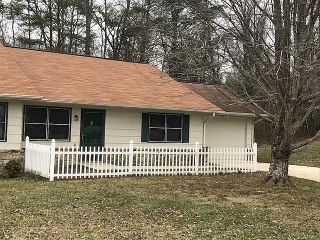 Foreclosed Home - 104 WOOD LN, 38583