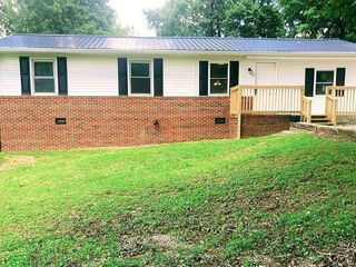 Foreclosed Home - 171 DEMPS ST, 38585