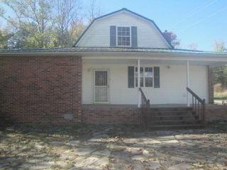 Foreclosed Home - 4872 Will Thompson Rd, 38587