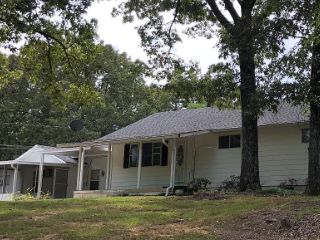 Foreclosed Home - 1695 MALLARD POINT RD, 38606