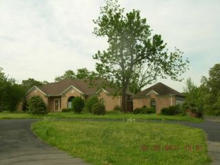 Foreclosed Home - List 100052850