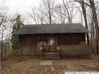 Foreclosed Home - 1815 TALLEDAGA TRL, 38632