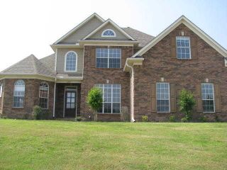 Foreclosed Home - 1275 HERITAGE LAKE DR, 38632