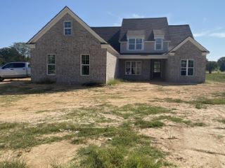 Foreclosed Home - 4192 JENNY LN, 38632