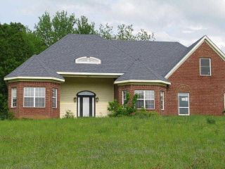 Foreclosed Home - List 100082405