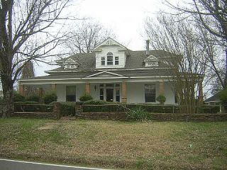 Foreclosed Home - List 100005683