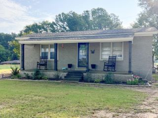 Foreclosed Home - 1624 COUNTY ROAD 101, 38652