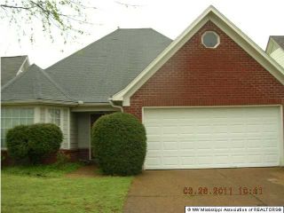 Foreclosed Home - 9100 LAKESHORE DR, 38654