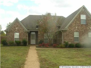 Foreclosed Home - 10679 WYCKFORD DR, 38654