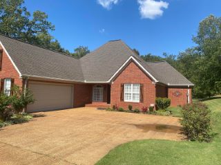 Foreclosed Home - 106 STONE PL, 38663