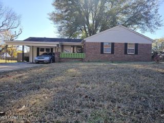 Foreclosed Home - 1469 STAUNTON DR, 38671