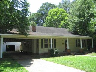 Foreclosed Home - 1229 CENTRAL AVE, 38801
