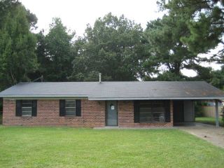 Foreclosed Home - 889 S FEEMSTER LAKE RD, 38804