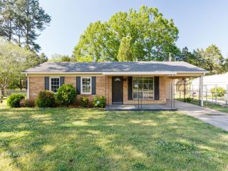Foreclosed Home - 1705 Frazier Drive, 38834