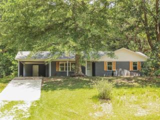 Foreclosed Home - 569 SHILOH MANTACHIE RD, 38855
