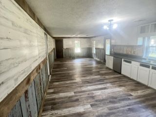Foreclosed Home - 60204 MOUNT ZION RD, 38870