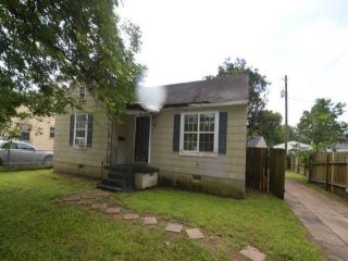 Foreclosed Home - 611 W Monroe Ave, 38930