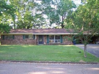 Foreclosed Home - 1323 TRAFTON AVE, 39046