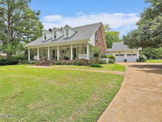 Foreclosed Home - 332 COUNTRY CLUB RD, 39046