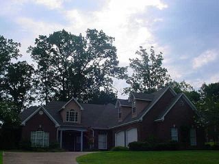 Foreclosed Home - 352 WOODLANDS DR, 39047