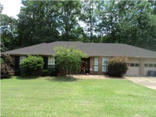 Foreclosed Home - 743 BENWICK DR, 39047