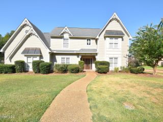 Foreclosed Home - 210 MONTEREY DR, 39056