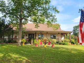 Foreclosed Home - 4113 HIGHWAY 61, 39069