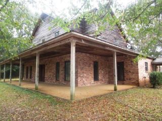 Foreclosed Home - 154 Woodlands Ln, 39071