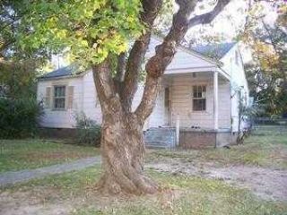 Foreclosed Home - 106 ELM ST, 39083