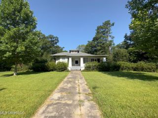 Foreclosed Home - 334 S EXTENSION ST, 39083