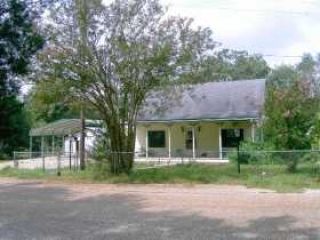 Foreclosed Home - 141 SANATORIUM RD, 39114