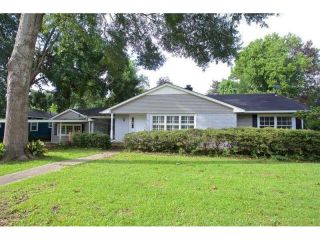 Foreclosed Home - 1706 Robinson St, 39120