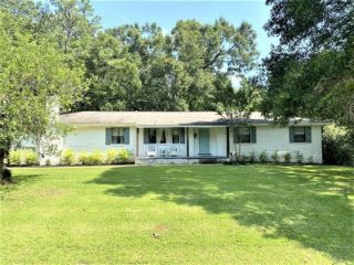 Foreclosed Home - 205 HURRICANE RD, 39120