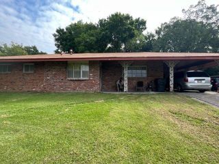 Foreclosed Home - 417 HAAS ST, 39180