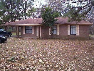 Foreclosed Home - 106 HEBRON DR, 39183