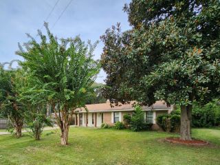 Foreclosed Home - 815 RENSHAW RD, 39194